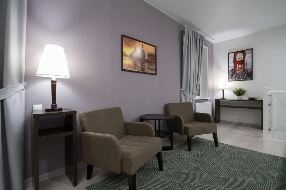 Гостевой дом
 "Петербург"