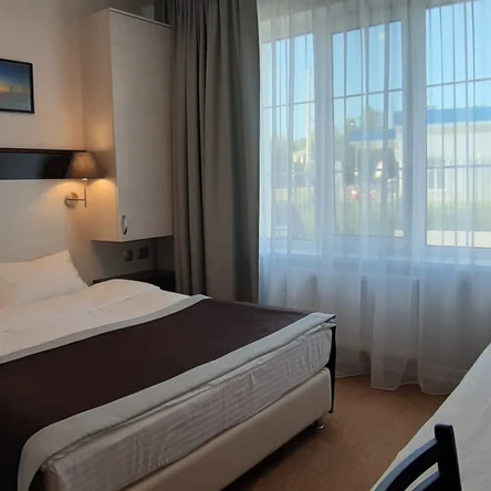 СТАНДАРТНЫЙ ДВУХМЕСТНЫЙ С ДОПОЛНИТЕЛЬНОЙ КРОВАТЬЮ